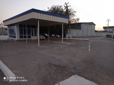 Магазин сотилади Navoiy shahar sputnikda