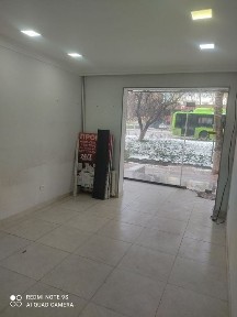 Arendaga joy 57 kv 3 hona qilingan realni busa tel qlila