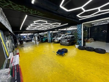 Срочно аренда авто бокс паркентский рынок цена 1500у.е. готовый бизнес