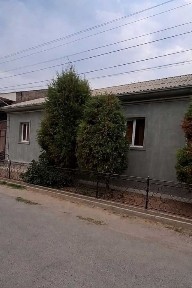 Продаётся готовый участок 6 соток, 4 комнаты. Ориентир Автостанция ТТЗ