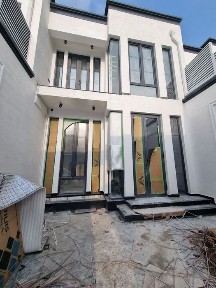 Коттедж метро Чиланзар 800 метров Мевазор махаля 1 сот 6 ком 3 с/узла