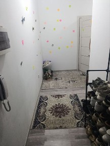 Yashnabod olmos maxallada sotiladigon kvartira bor 3 xona