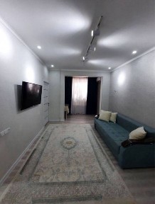 Октепа Круг Чиланзар 7 квартал 3/2/4 Метро Новза 5 минут, Продается