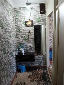 2 xonali kvartira sotiladi