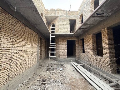 #a700 Shahar Markazidan qurilish tugallanmagan mehmonxona sotila