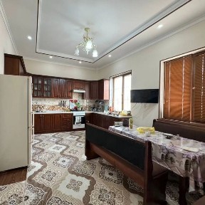 Срочно продаётся отличный участок 8соток на Карвон базар, евро ремонт