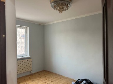 Uy sotiladi 2 sotixli