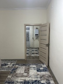 3 хонали квартира узок муддатга ижарага берилади.