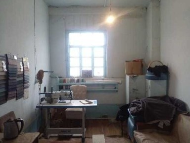 Bosmaxona va boks binosi