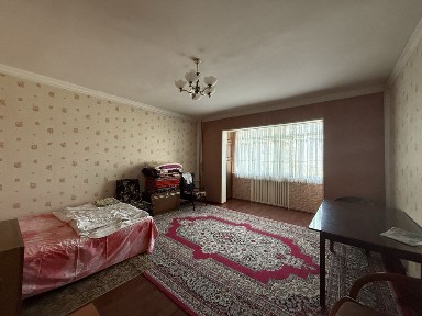 5 комн/5/9 АвиасозларКадышева ( 140 кв)