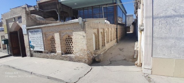 Eski shahar hovli sotiladi TEZDA NARXI KELISHILADI