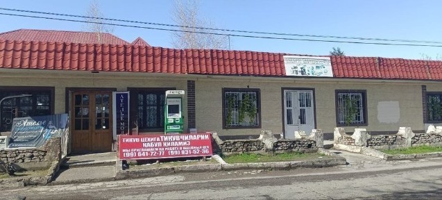 Noturar 10 xonali joy sotiladi