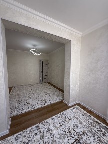 Vokzalda 2 xona skvaznoy kvartira sotiladi 3 etaj urtada