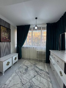 Продается 2-комнатная квартира