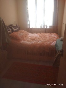 3 xonalik kvartira sotiladi