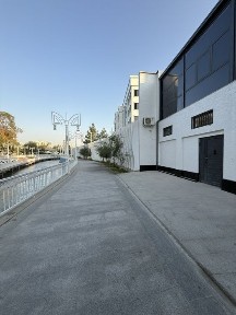 Riverpark коттедж вдоль реки