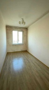 Срочно 2 хонали квартира сотилади №409