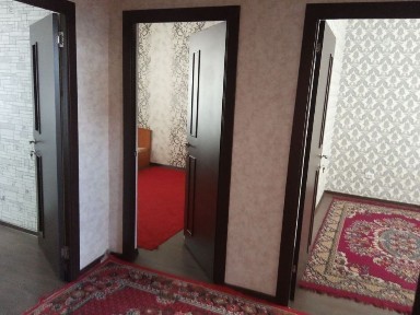 Arenda ijara sergeli kia oldida