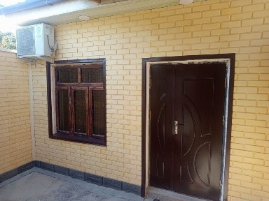 3 xonalik barcha qulayliklarga ega xonadon sotiladi