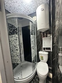 Продается 1 комнатная квартира. В городе Ангрен. Ориентир 21 школа.