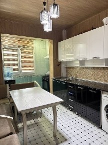 Дружба народов 4/4/9 продается квартира