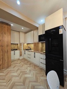 Своя! Квартира формат 2х в 3х комн. Маклерам не беспокоить!