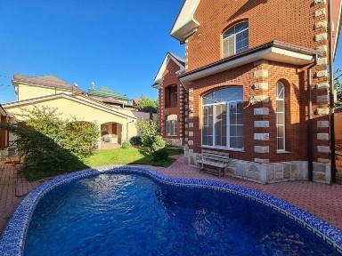 Продаётся дом по улице Никитина на 4.8 сотках