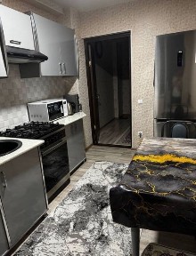 Mirzo Ulugʻbek Parketskiy 2 xona kv ijaraga beriladi