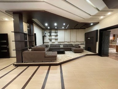Продается дом 7 комнат, ориентир: Ивлеева, 4,3 сотки 496м²