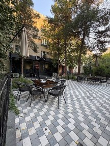 Эльбек! Нежилое помещение с арендаторм 2.200 в месяц!