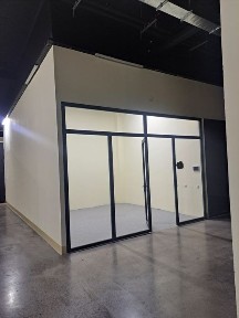 STROY MART IBN SINO DÕKON sotiladi. 0-padvalda joylashgan