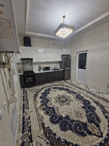 Лайлак кучаси 1.20 сотих 2 хона 3 хонаси студия ошхона килинган Нахтга