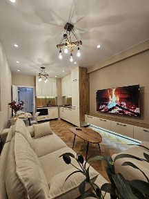 Своя! 2в3 комн, Евро с мебелью и техникой! Посредникам не беспокоить!