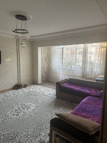Продам квартиру 3-ех комнатную своя Юнусабад 15 квартал 1 этаж