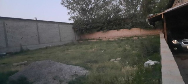 Quruq yer kadastri bor 4sutx