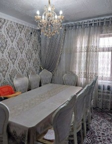 Kup qavatli honadon