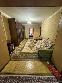 Чиланзар 9 квартал 2в3/1/4 Балкон 2×6 Отличная локация