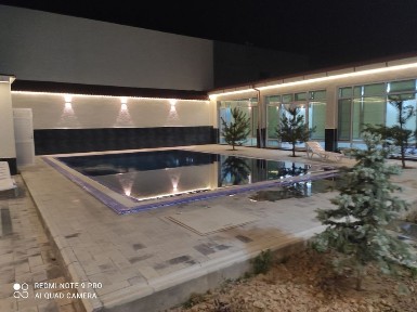 Dacha oilaviy. Oq tosh