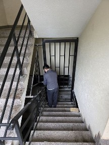 Срочно продаётся нежилое помещение 500 м2, Фархадский рынок задняя сто