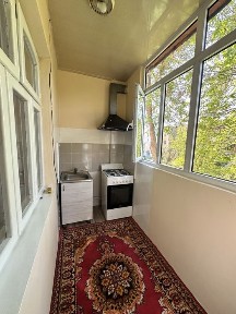 Chilonzor 12-kvda 1-xona 2-xona qilingan ijaraga beriladi.