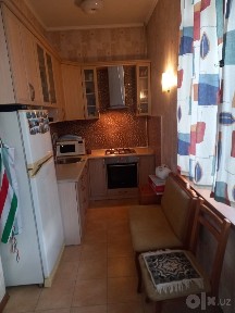 Сдаётся в аренду 2хком Высокопотолочка Чиланзар 1 2/1/4