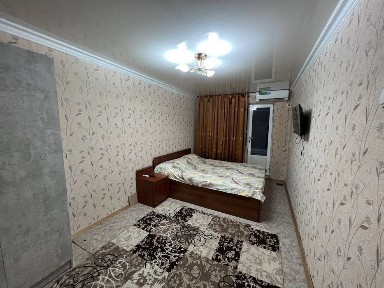 Сдается 1 комнатная квартира С обстановкой В горде Алмалыке