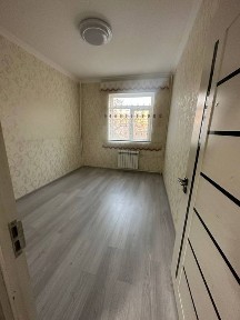 Яккасарай район 2/3/9.60м2 Бобур Коча Срочно Продам квартиру