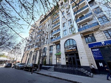 Мирзо-Улугбекский Дархан, Парк Тельмана 1 линия коммерческое помещение