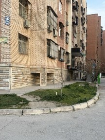Sergeli moshina bozorga yetmasdan yahshi lokatsada