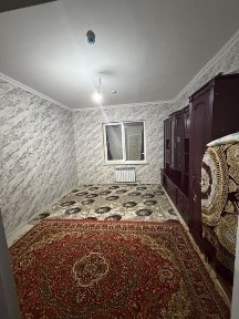 Yashnabod rayon Olmos xaxallasida 3 xonali kvartira sotiladi