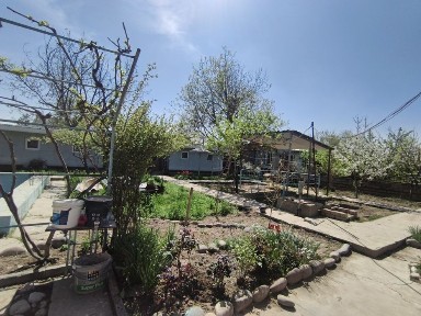 Участок парк Янги Узбекистан 7 соток, фасад 22 метра