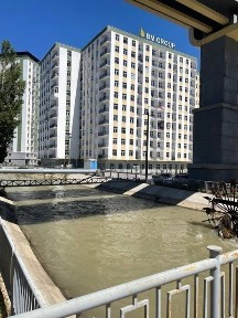Продаётся квартира 35-кв. м Сергели р-н, метро Чоштепа, ( новостройка )