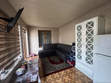 Yosh lelinchida hovli sotiladi 95.000 $