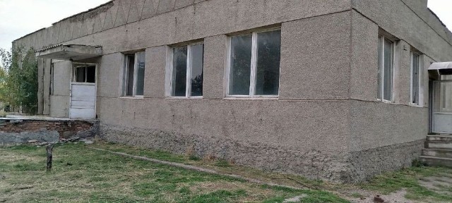 НЕЖИЛОЕ Сотилади 1 - ГЕКТАР 240 м2 Бино Урта Чирчик Туйтепа Срочна